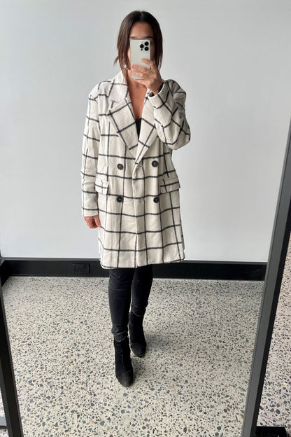 Jolie Coat - White- Final Sale